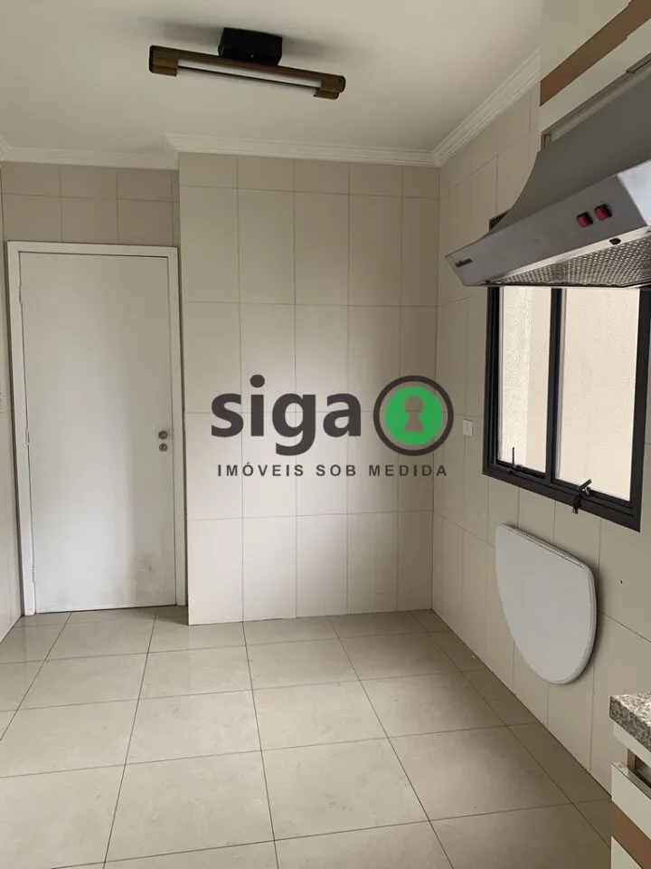 Imagem VENDE na Vila Suzana (Região do Morumbi) Apartamento com 3 quartos e 3 Vagas