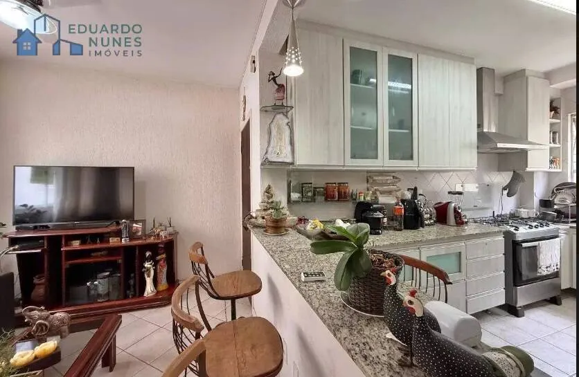 Imagem Apartamento com 3 Quartos, Suíte e 2 Vagas cabem 4 carros. Santo Antônio!!!