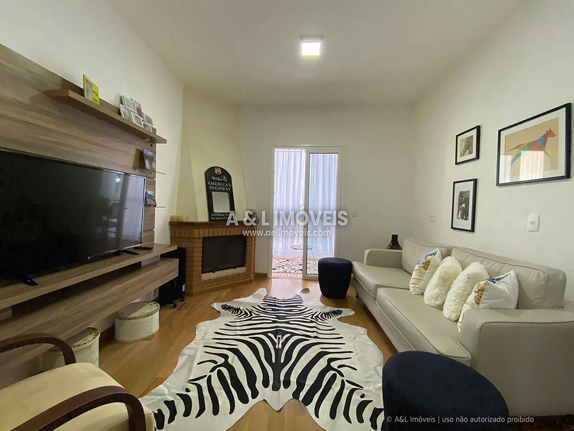 Imagem Apartamento à venda a 2,8 km do Capivari | 75,42 m² e 1 dormitório