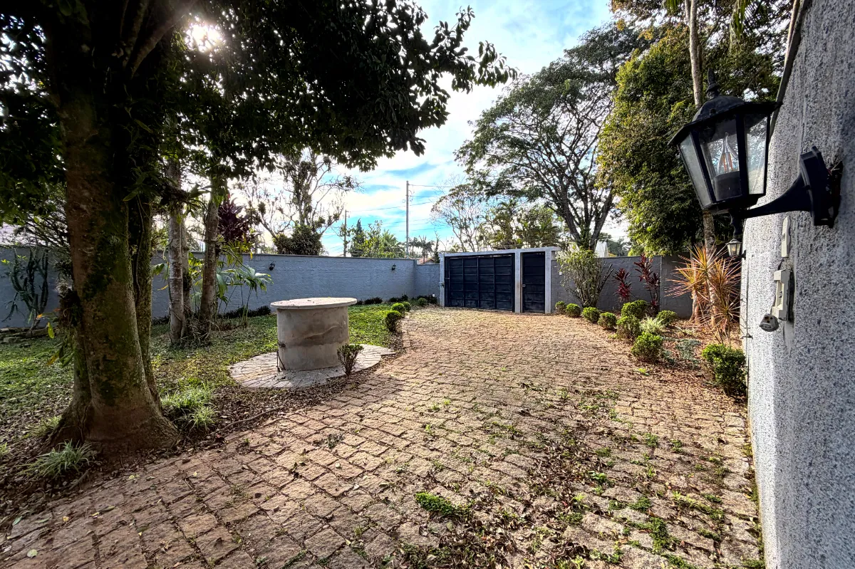 Imagem Casa para venda em Represa com 3 quartos, sendo 1 suíte, 181m2