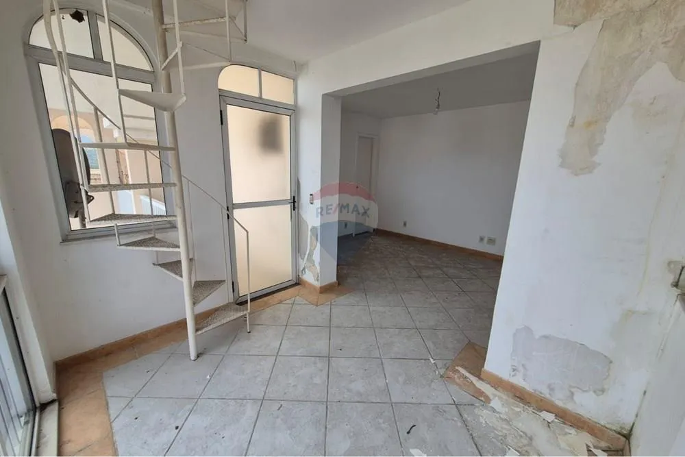 Imagem COBERTURA LINEAR NO CONDOMINIO NOVA BARRA RECREIO DOS BANDEIRANTES 2 QUARTOS 140m2
