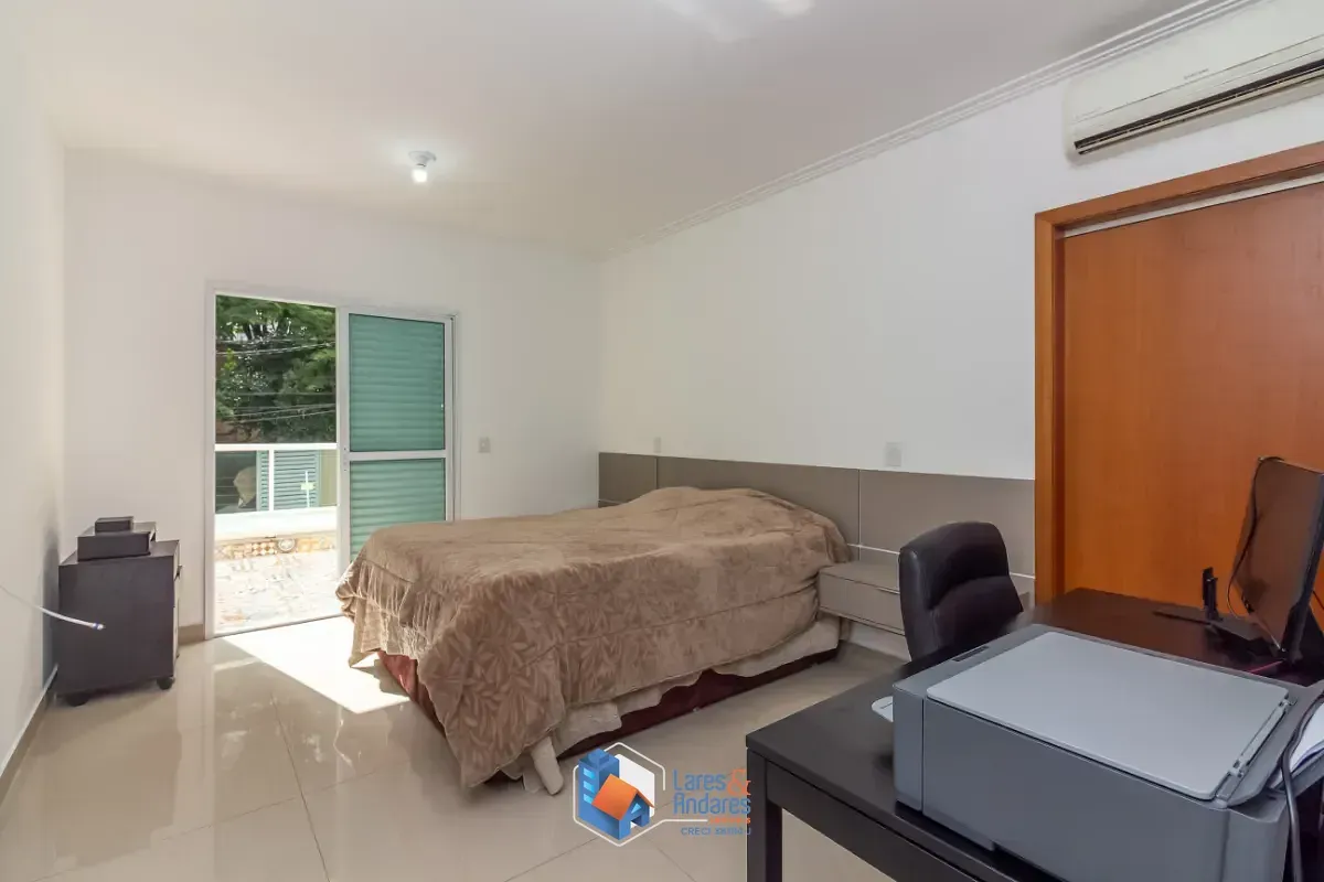 Imagem Casa para venda em Ipiranga com 3 quartos, sendo 3 suítes, 180m²