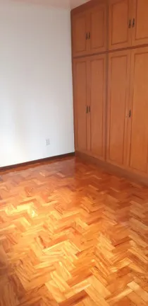 Imagem Apartamento com 2 Quartos à Venda, 58 m² em Menino Deus - Porto Alegre