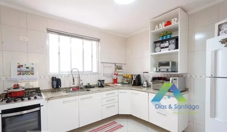 Imagem Lindo Sobrado para locação com 04 quartos na vila Prudente.