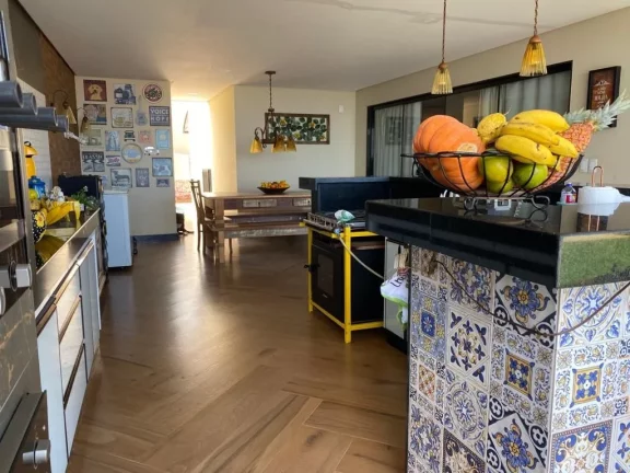 Imagem CASA COM 4 QUARTOS E 4 SUÍTES A VENDA NA PRAIA