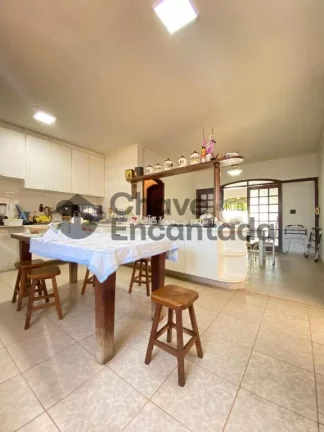 Imagem Casas / Alto Padrão na cidade de Birigui