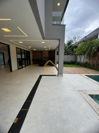 Imagem Sobrado, 04 suítes, 04 vagas. Jardim do Golfe ll
São José dos Campos