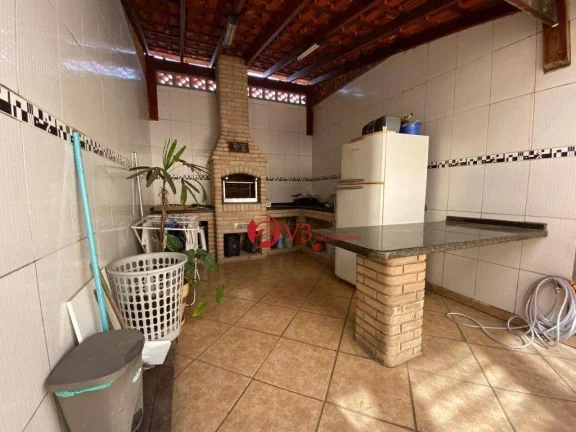 Imagem Sobrado a venda na Cidade Patriarca 3 Dormitórios sendo 2 Suítes, 4 Vagas, 210 m