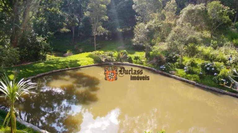 Imagem Sítio com 3 dormitórios à venda, 25000 m² por R$ 949.000 - Mato Dentro- Camanducaia/MG