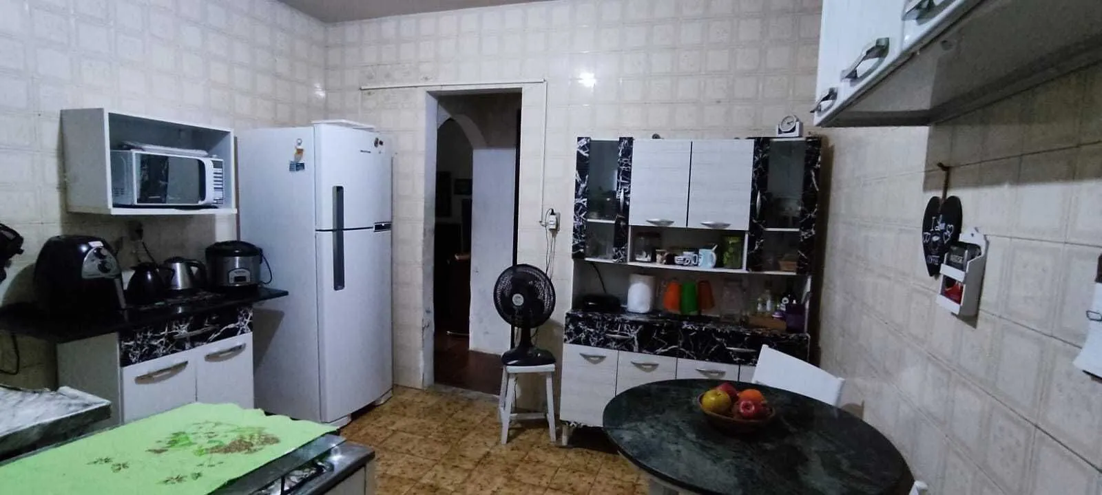Imagem Casa Duplex à Venda em Itaipu, com 4 Qts, Suíte, 2 Vagas, Quintal - Maravista Niterói