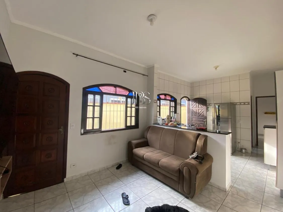 Imagem CASA 2 DORM LADO PISTA E ACEITA FINANCIAMENTO BANCÁRIO NO JARDIM SUARÃO EM ITANHAÉM
