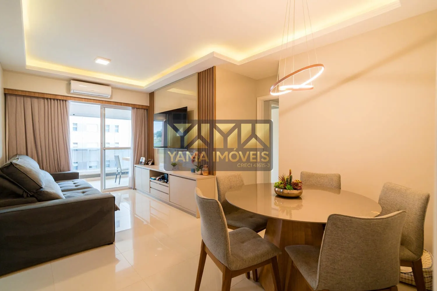 Foto do imóvel Uber Gaudi - Apartamento à venda em Rua Cezário Gonçalves