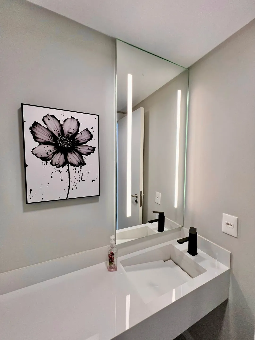 Imagem Apartamento à venda em Torres, Prainha, com 3 quartos, 118.99m2