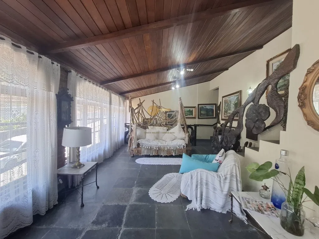 Imagem Casa para Venda em Teresópolis / RJ no bairro Santa Cecília