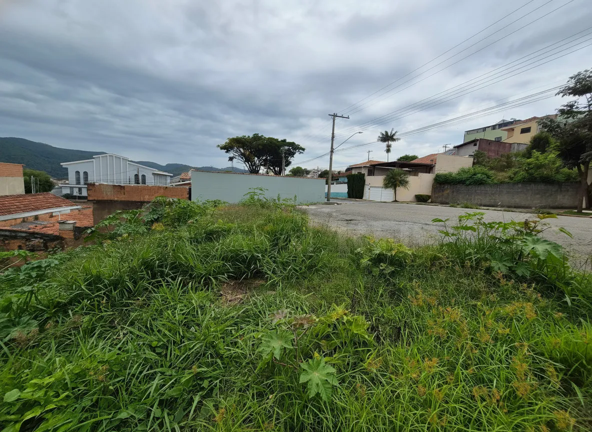 Imagem Terreno 620 m² à venda em Alto da Boa Vista, Poços de Caldas