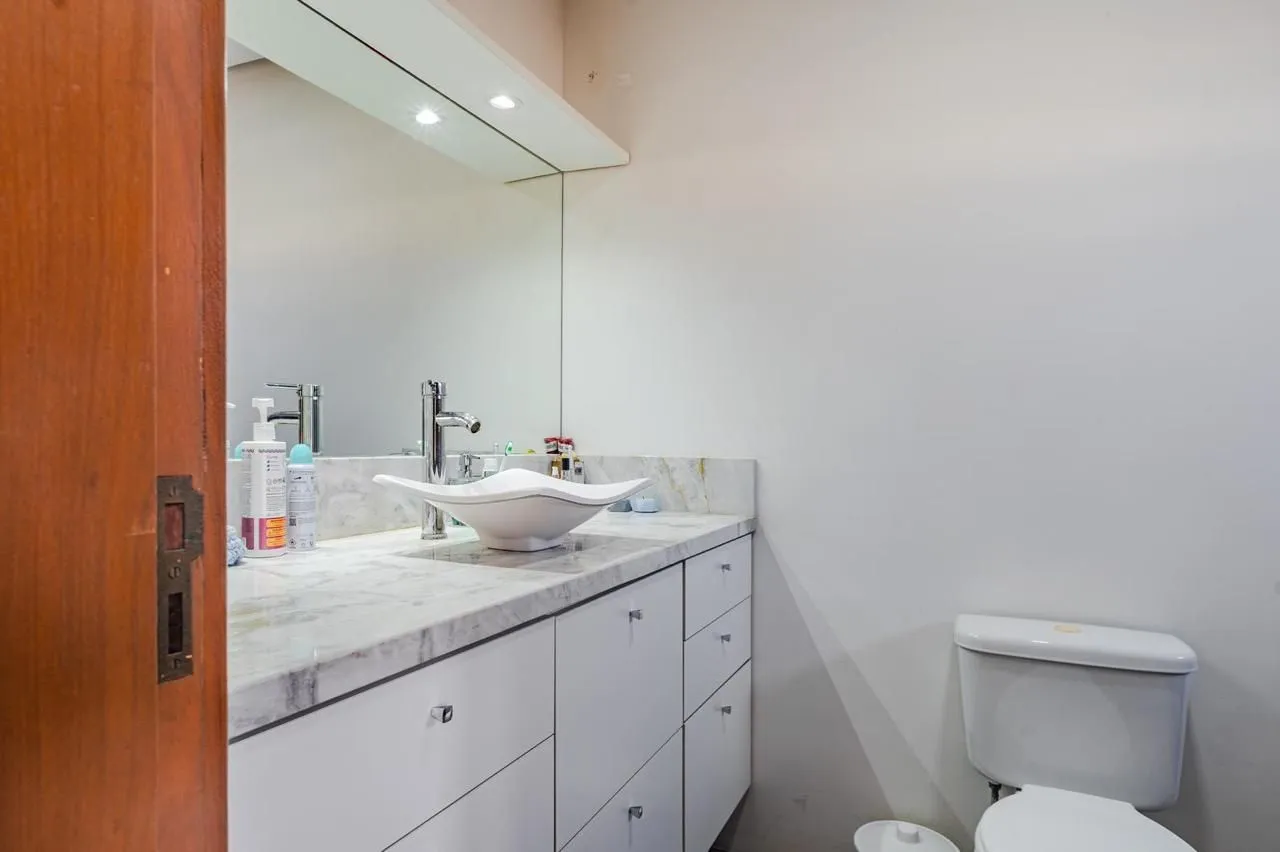 Imagem Casa em condomínio 3 dormitórios e sótão bairro Cristal
