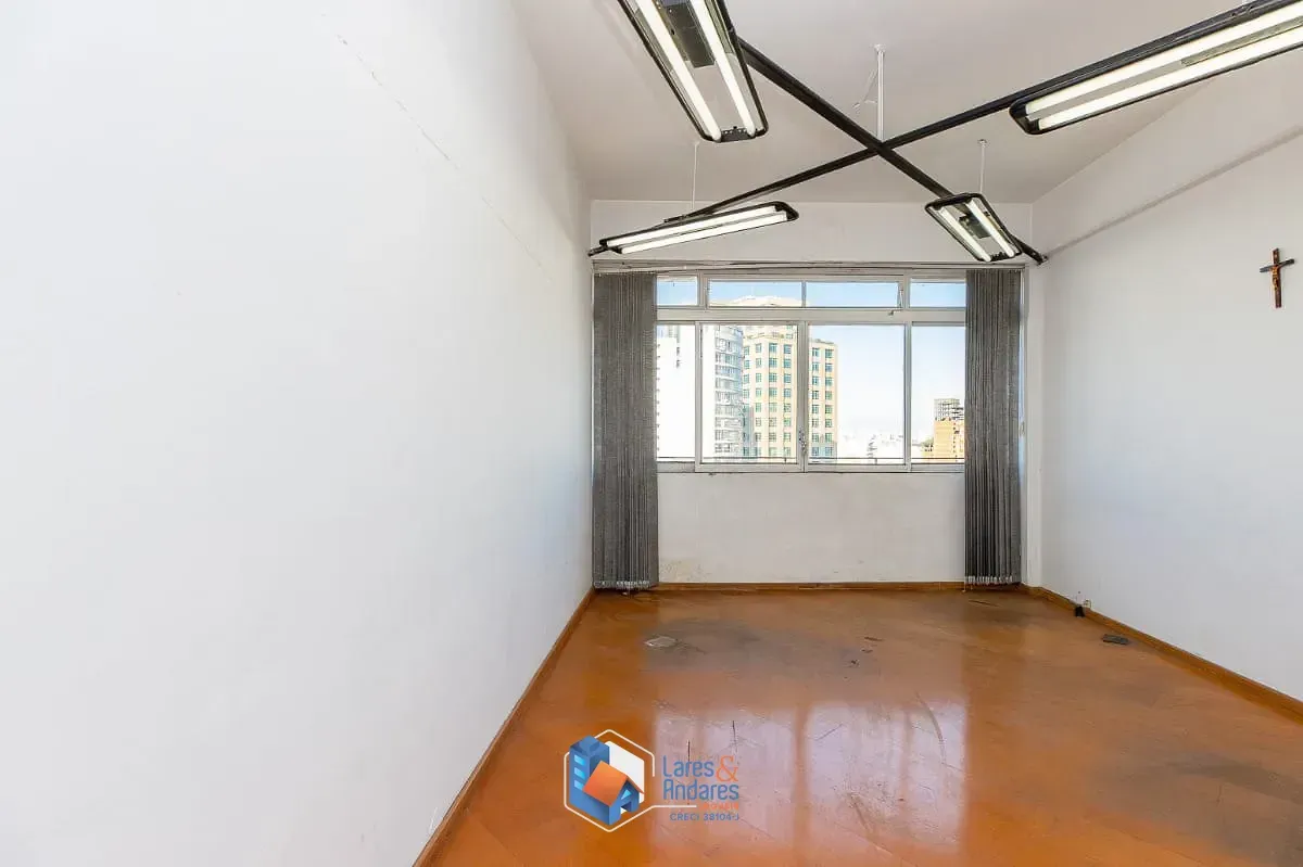 Imagem Conjunto comercial para venda em Centro, 353m²