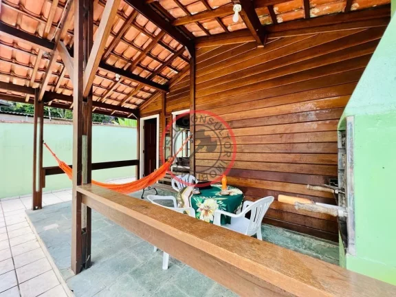 Imagem Casa Térrea, com 2 Quartos, Piscina, Área Gourmet, 3 vagas ,Acesso ao Rio ,Mobiliada