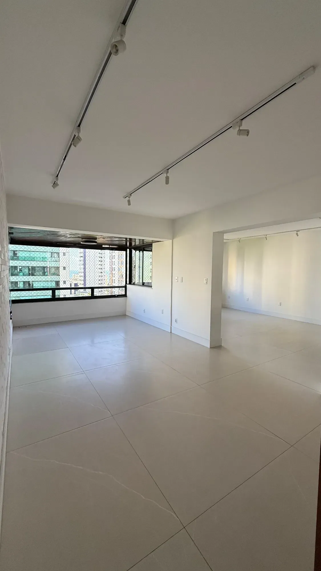 Imagem Apartamento com 4 Quartos à Venda, 188,55 m² em Pituba - Salvador