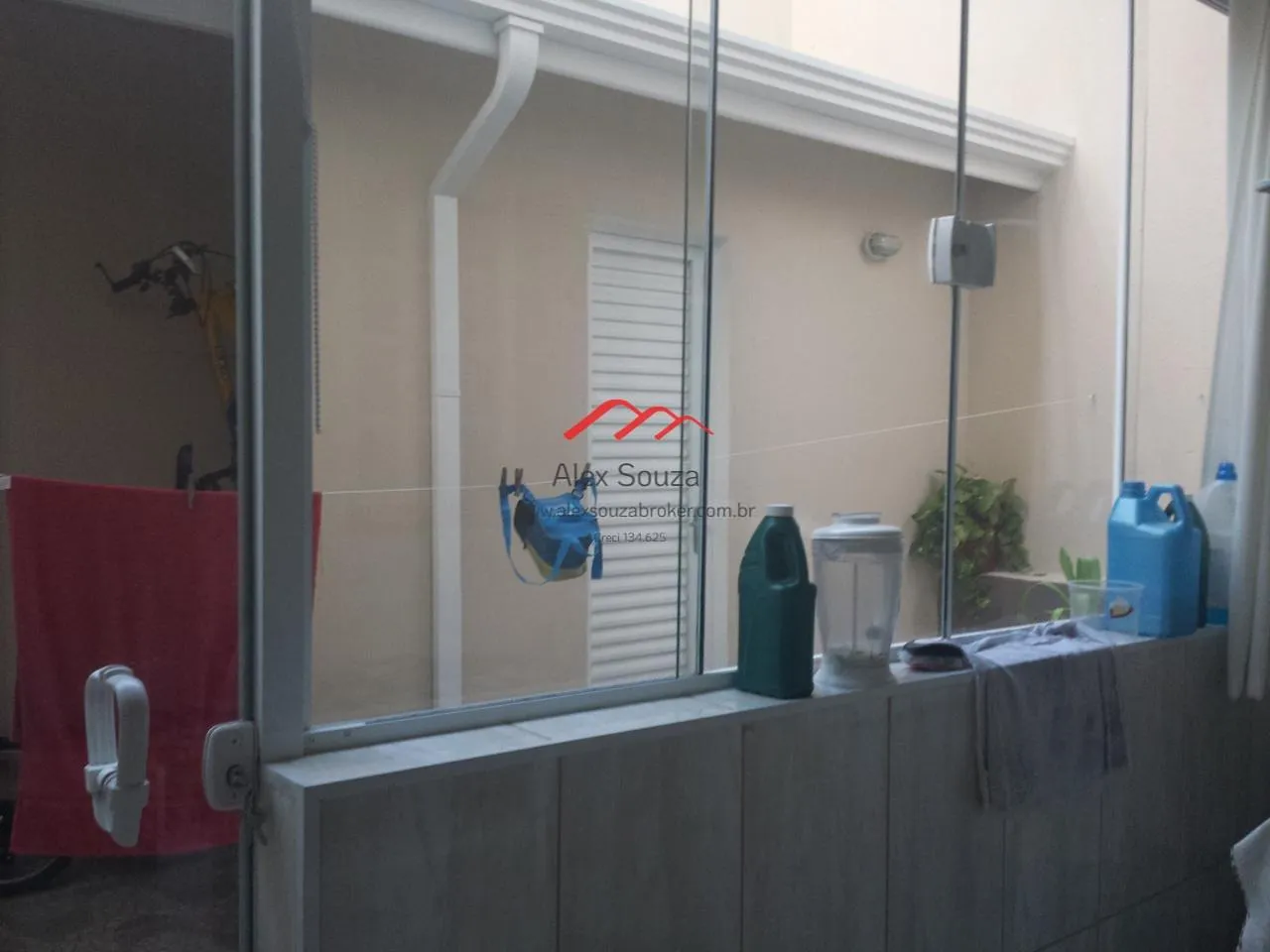 Imagem Sobrado para Venda em Hortolândia, Parque Orestes Ôngaro, 2 dormitórios, 1 suíte, 2 banheiros, 2 vagas