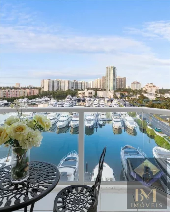Imagem Belíssimo apar Internacional Luxuoso com Vista Deslumbrante - Marina Tower.