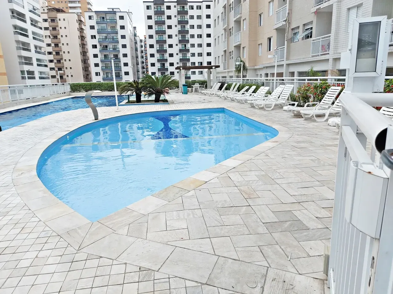 Imagem Apartamento com 2 Quartos à Venda, 53 m² em Mirim - Praia Grande