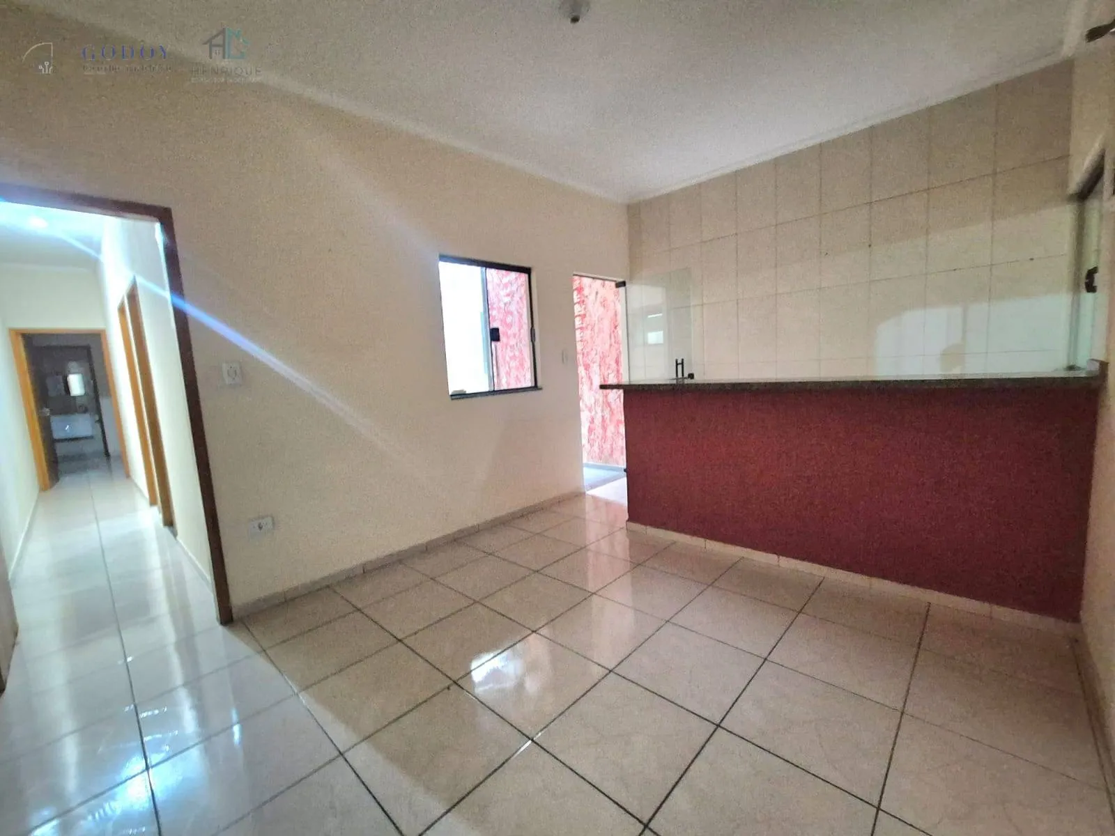 Imagem Excelente Casa no Mombaça com Suíte