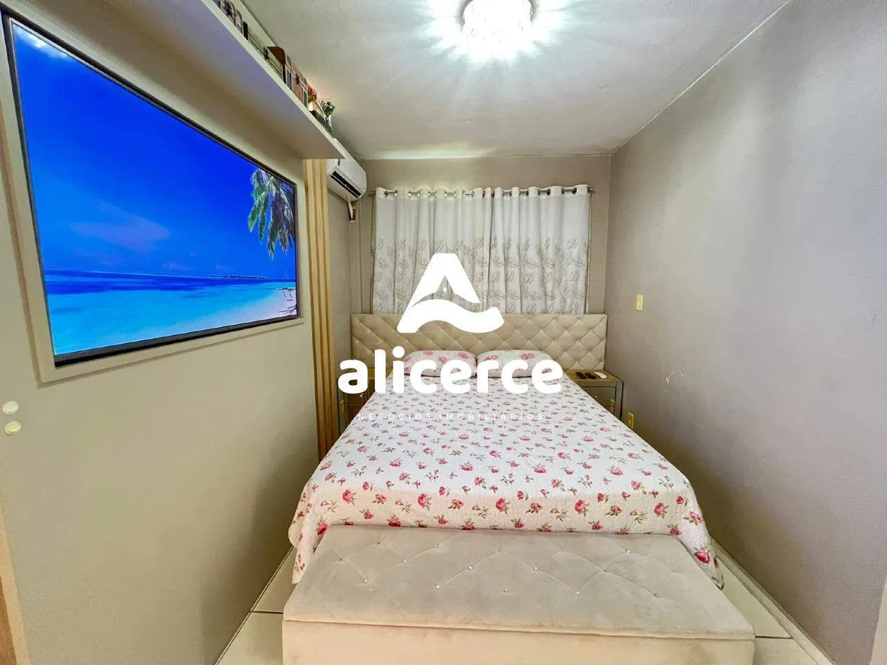 Imagem Apartamento à venda com 2 quartos , 50m² em Bela Vista Palhoça