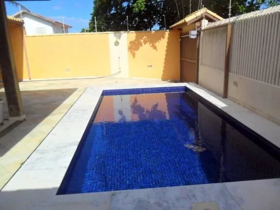 Imagem BELISSIMO SOBRADO PERTINHO DA PRAIA