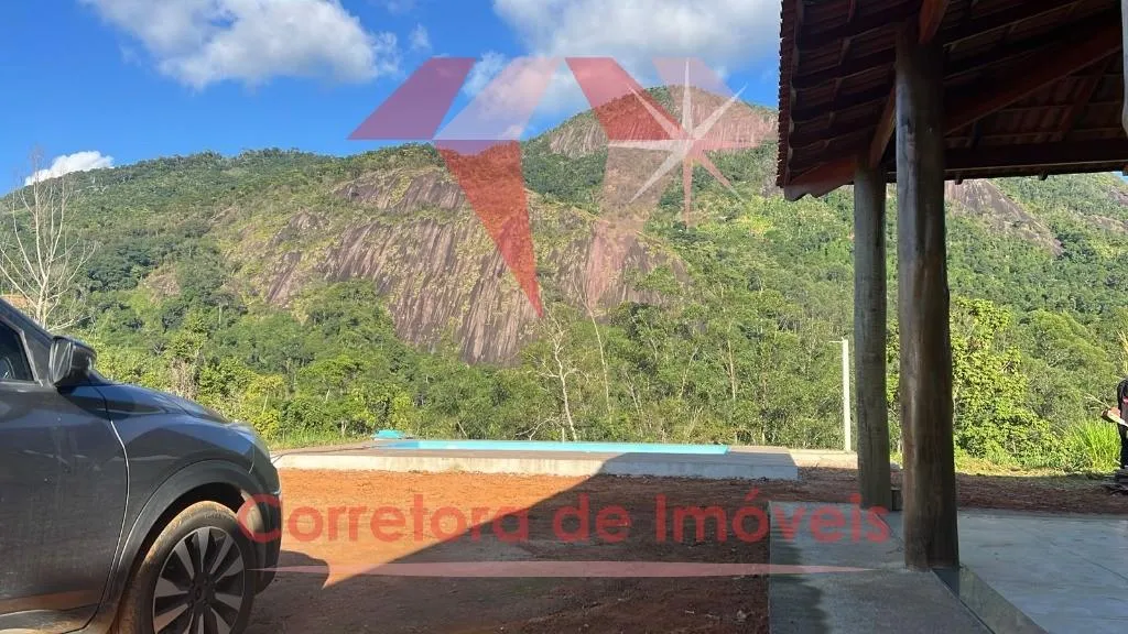 Imagem Casa / Sobrado em Fundão