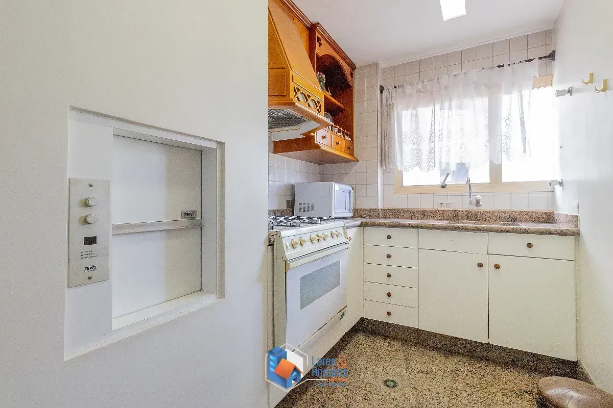 Imagem Cobertura para venda em Higienópolis com 4 quartos, sendo 4 suítes, 580m²