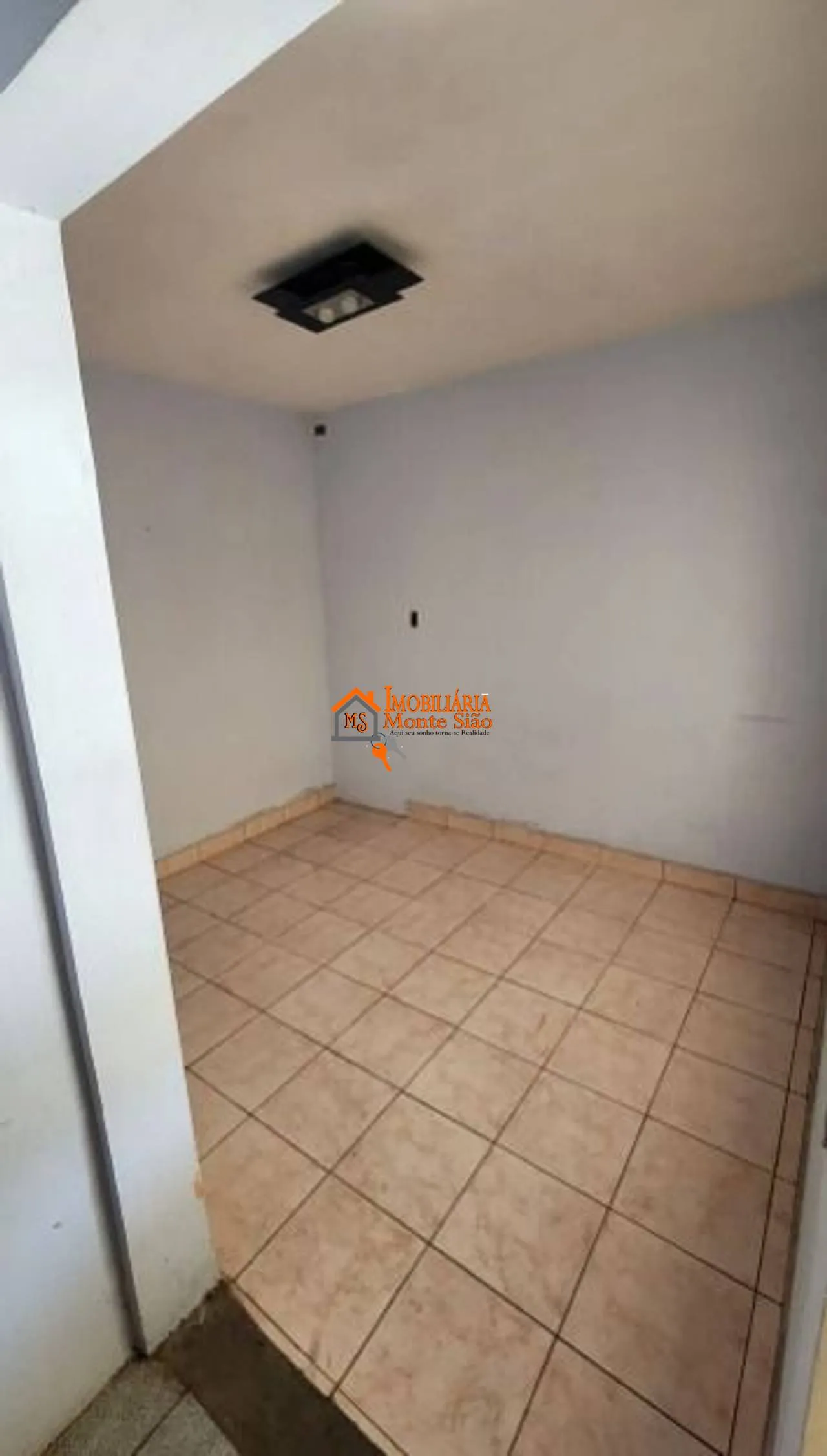 Imagem Casa com 3 dormitórios à venda, 200 m² por R$ 636.000,00 - Itapegica - Guarulhos/SP