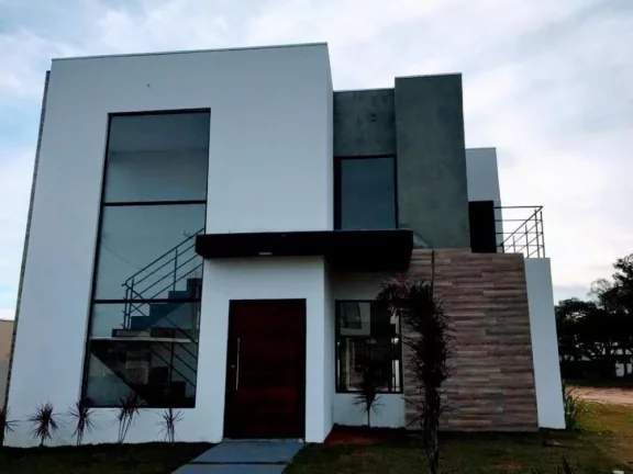 Imagem Maravilhosa casa a venda no condomínio Riviera de Santa Cristina XIII - Setor Iate