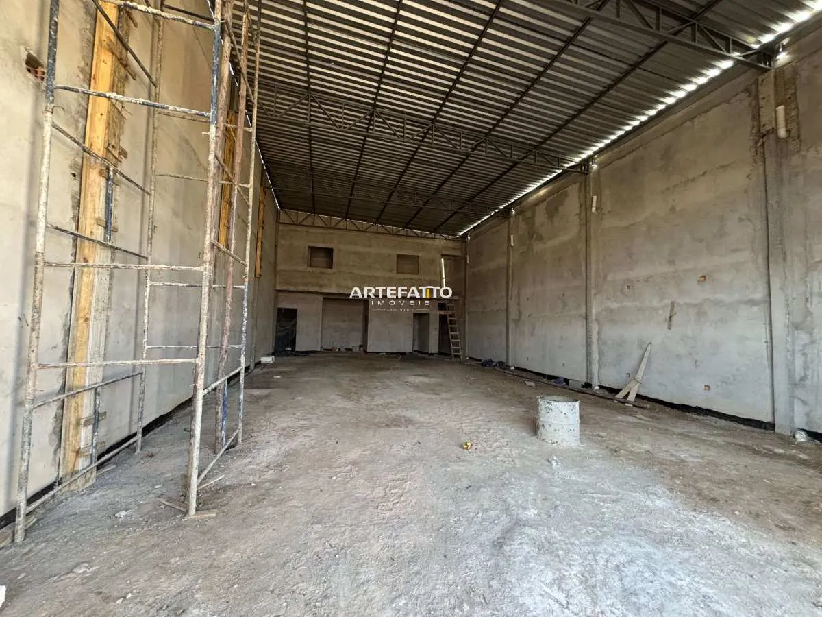 Imagem Barracão à venda em Franca, Jardim Botânico, 250m2