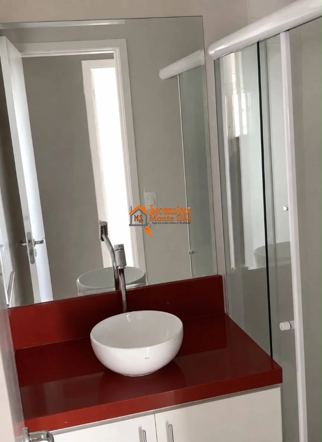 Imagem Apartamento com 2 dormitórios para alugar, 56 m² - Jardim Flor da Montanha - Guarulhos/SP