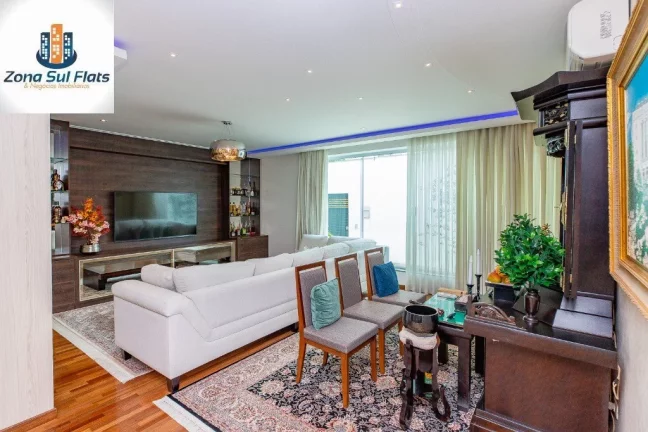 Foto do imóvel Casa de Vila à Venda No Planalto Paulista Com 3 Dormitórios Sendo 1 Suíte e 3 Vagas em RUA DOS GUAXINS