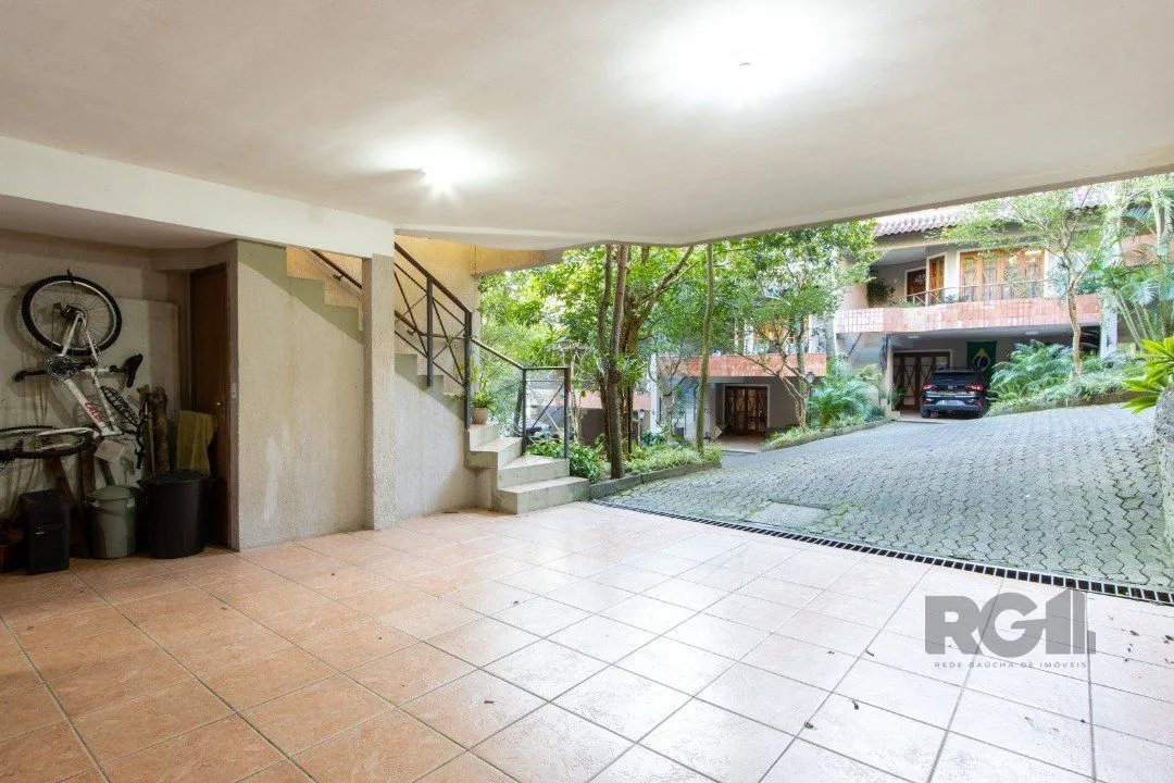 Imagem Casa de Condomínio em Jardim Isabel