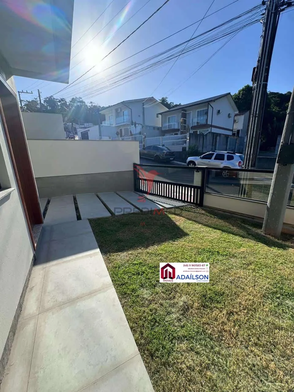 Imagem SOBRADO À VENDA EM SÃO JOSÉ SC, BAIRRO FORQUILHAS COM 3 QUARTOS 1 SUITE