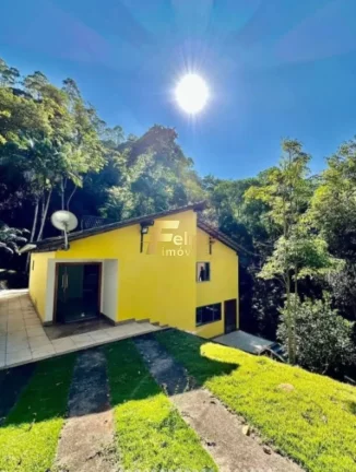 LINDA CASA DE CAMPO DUPLEX À VENDA EM CONDOMÍNIO NA REGIÃO DAS MONTANHAS CAPIXABAS!