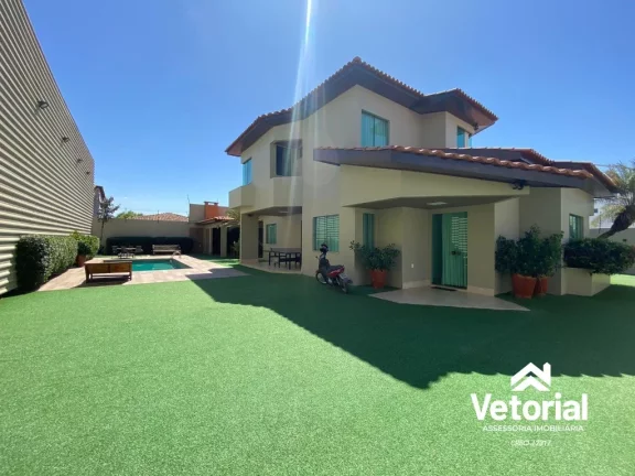 Foto do imóvel Casa de luxo à venda em Barreiras-BA, bairro Renato Gonçalves: 4 quartos, 3 suítes, 3 salas, 2 banheiros, 4 vagas, 400m². Confira!