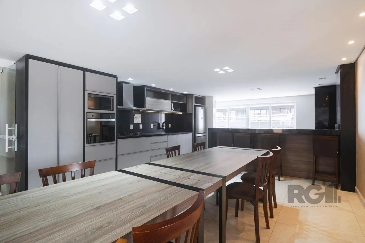Imagem Apartamento à Venda em Torres|3 Dorm, Vista Mar, 2 Vagas - Av. Benjamin Constant