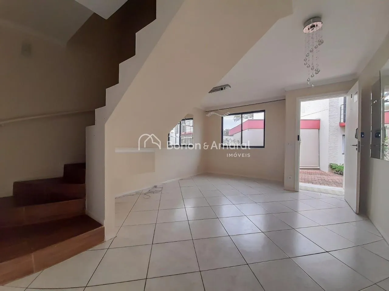 Imagem Casa de Condomínio à Venda em Campinas - 2 Suítes, 74m²