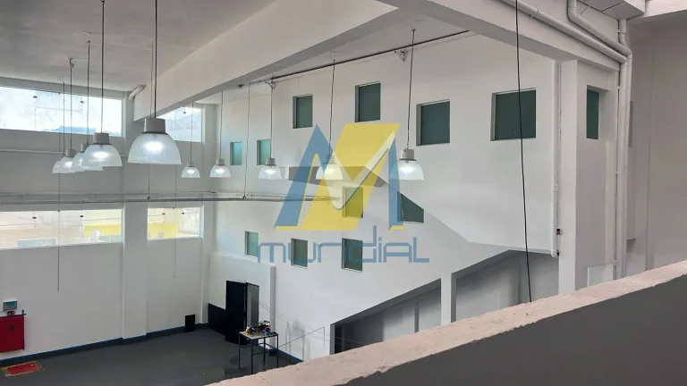 Imagem Galpão 700m² na Vila Metalúrgica pronto para sua operação