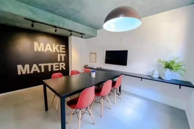 Imagem MUNDO APTO PRAÇA DA SÉ - Studio de 25m² (Unidade de Revenda), no coração da cidade de São Paulo!!