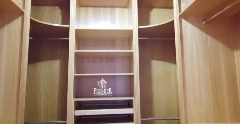 Imagem LINDÍSSIMO APARTAMENTO DE 280M² NO CONDOMÍNIO SERRA DOS CRISTAIS EM ANDAR ALTO
