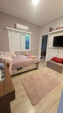 Imagem Casa Térrea para Locação no Condomínio Terras do Cancioneiro - Paulínia/SP

Ao entrar, o imóve...