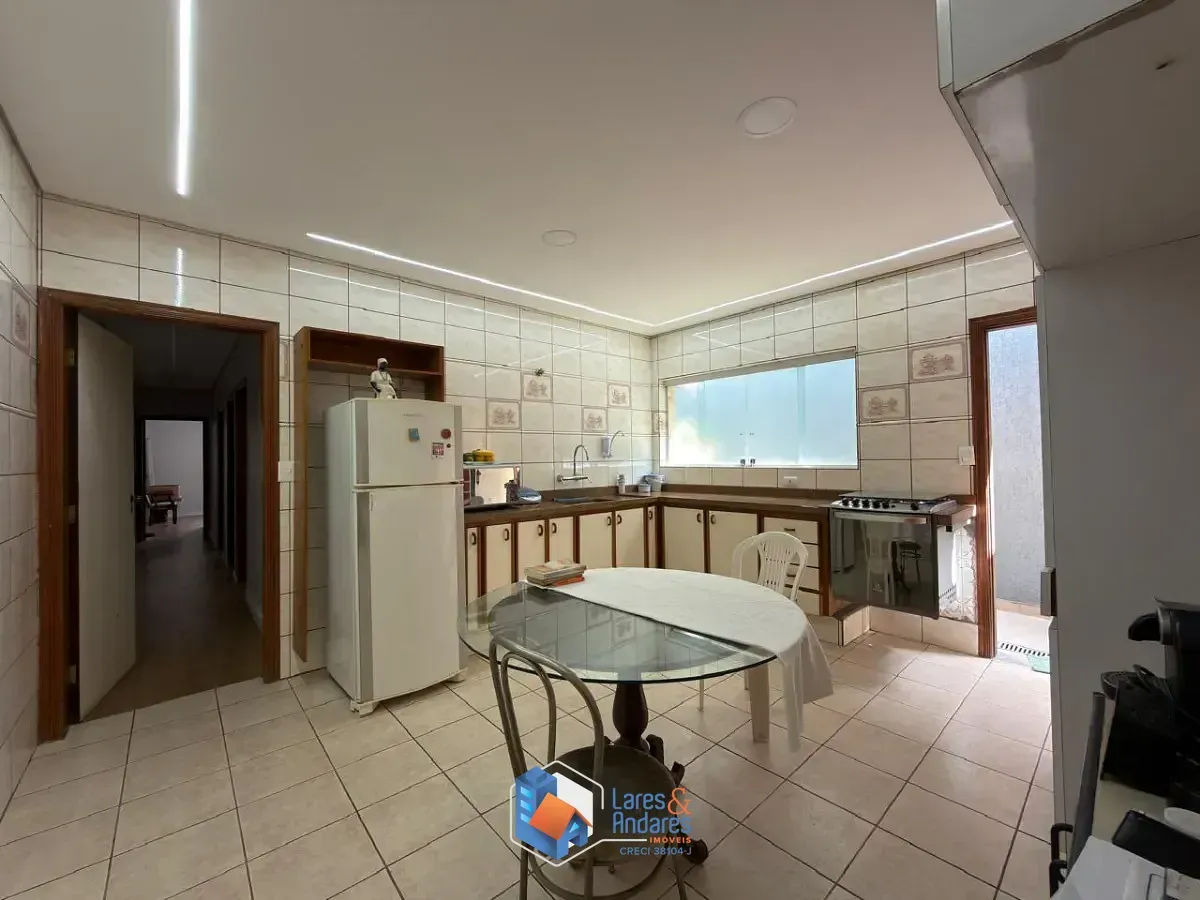 Imagem Casa para venda em Vila Mazzei com 3 quartos, sendo 1 suíte, 177m²