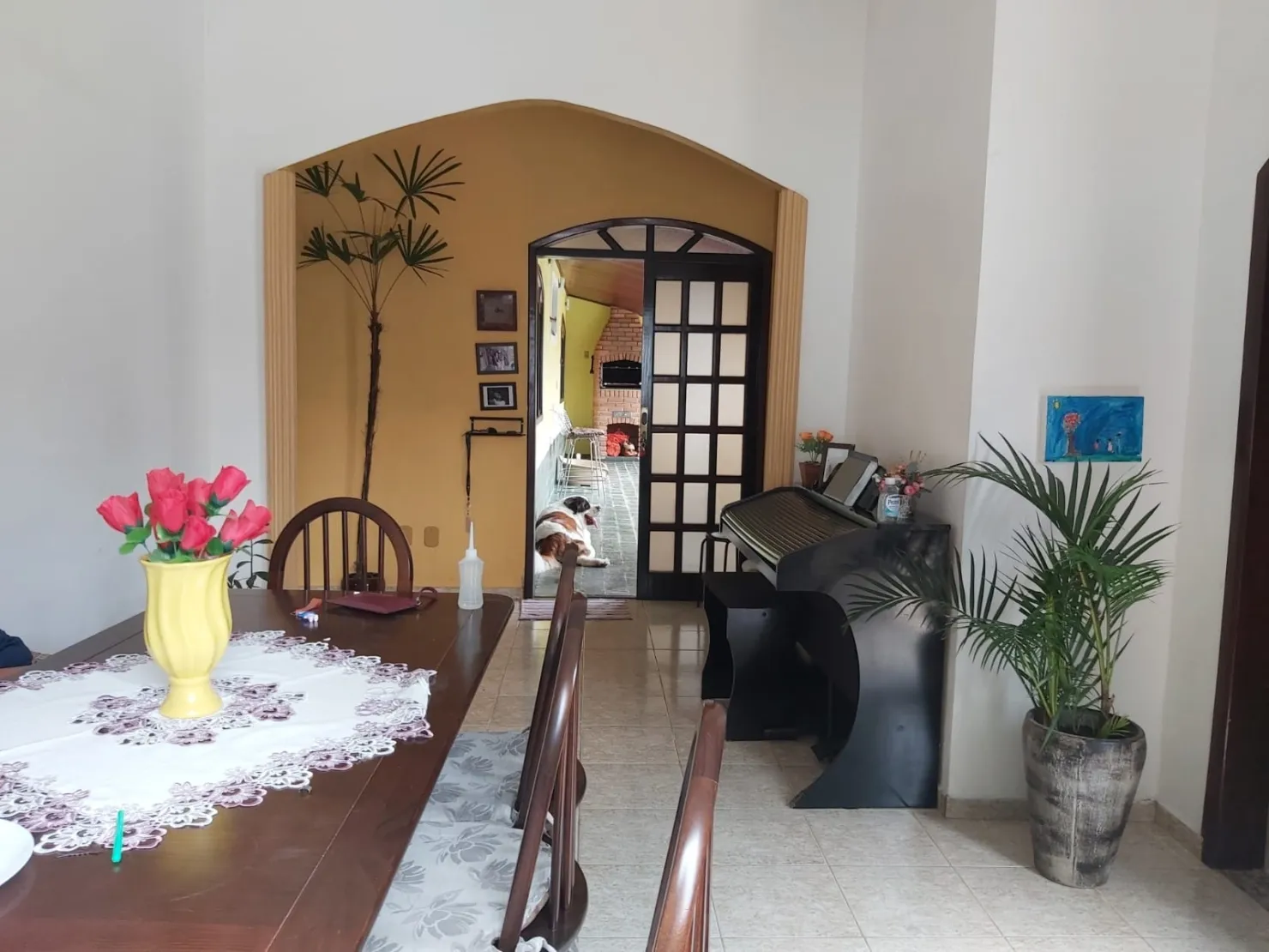 Imagem Casa à venda 2 Quartos, 6 Vagas, 300M², Vila Bela, Taubaté - SP
