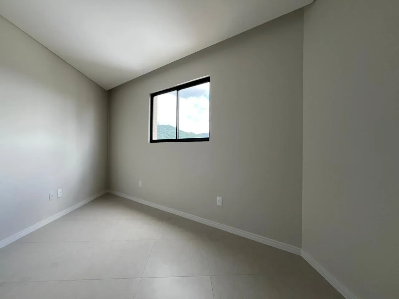 Imagem Apartamento com vista para o mar à venda com 59.5m2 por R$ 850.000,00
