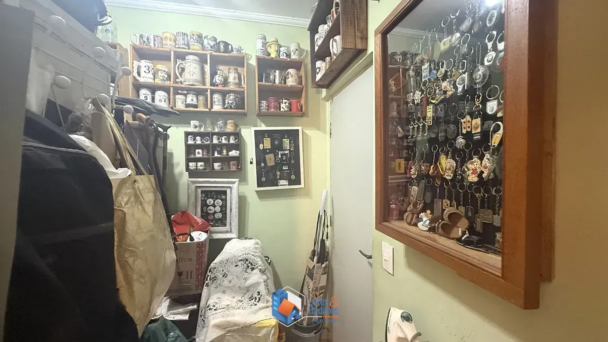 Imagem Sobrado para venda em Perdizes com 4 quartos, sendo 1 suíte, 180m²